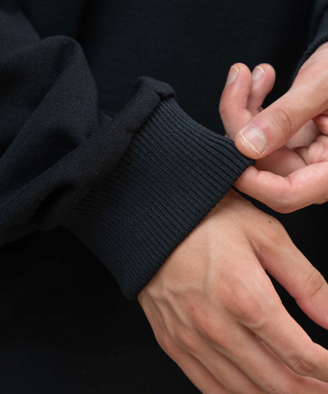 モチーフロゴポロスウェット