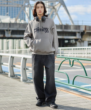 グレー モデル：175cm L着用