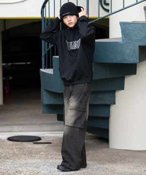 ブラック　モデル：180㎝　L着用