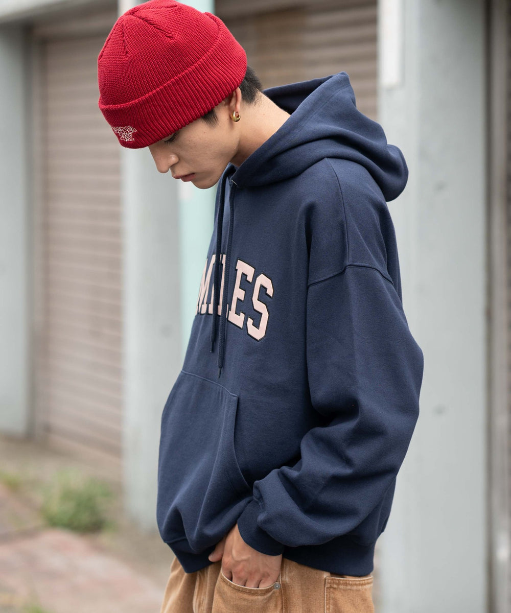 ネイビー　モデル：180㎝　L着用