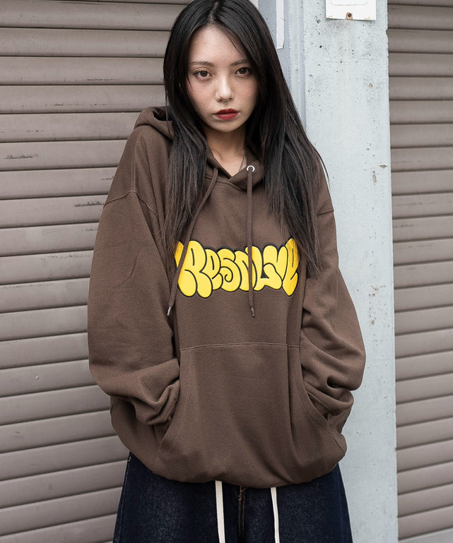 ブラウン　モデル：159cm M着用