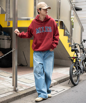 ワイン　モデル：180㎝　L着用