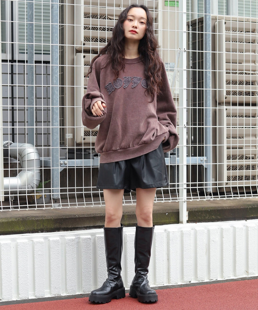 レッドソノタ　モデル：161cm L着用