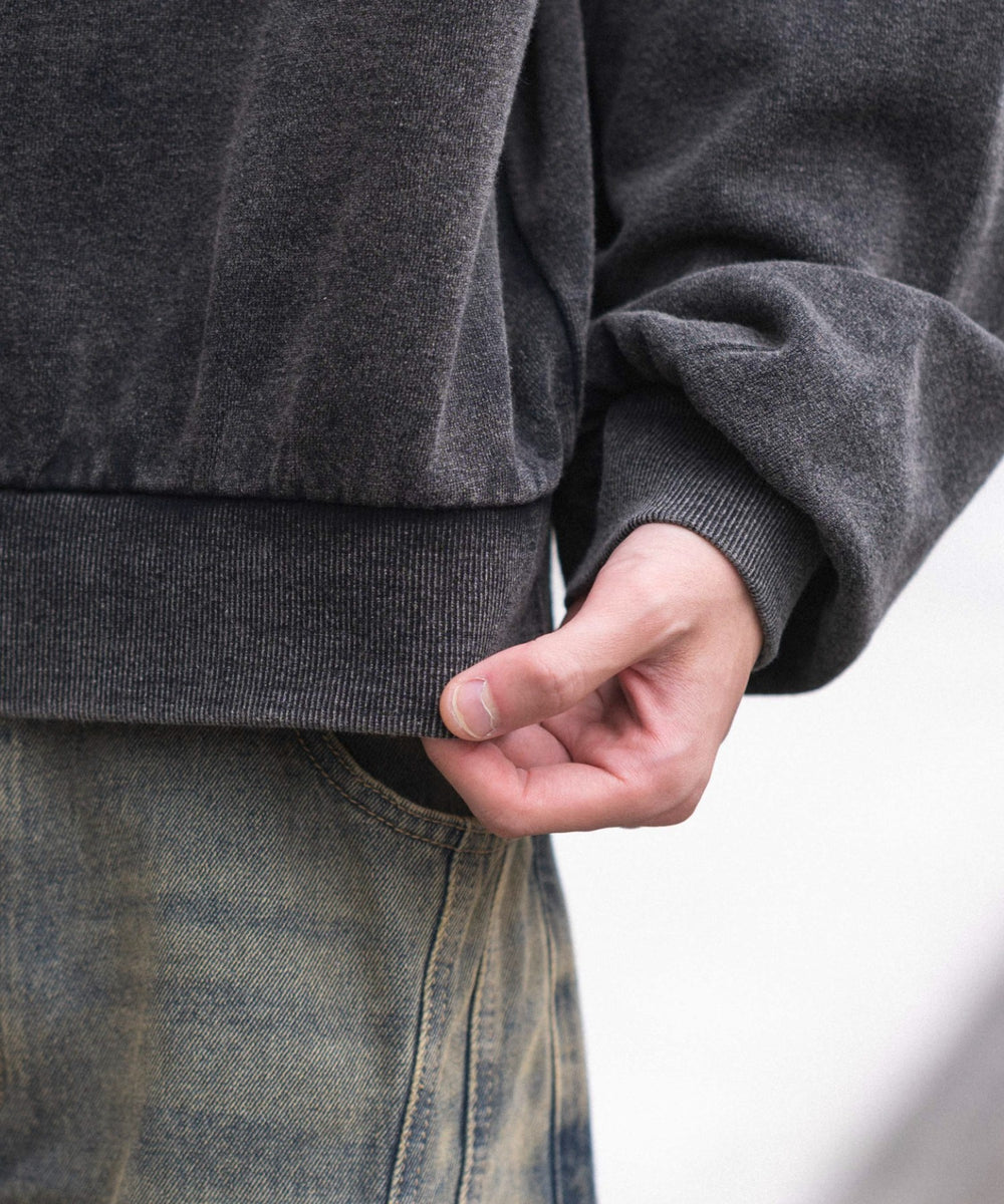 裏起毛ショートグラフィックプルオーバー