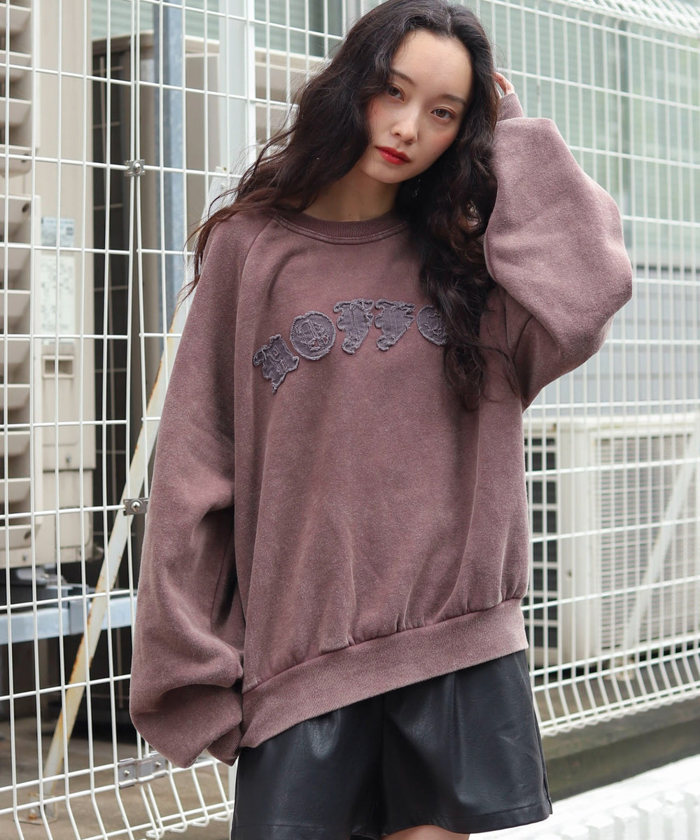 レッドソノタ　モデル：161cm L着用