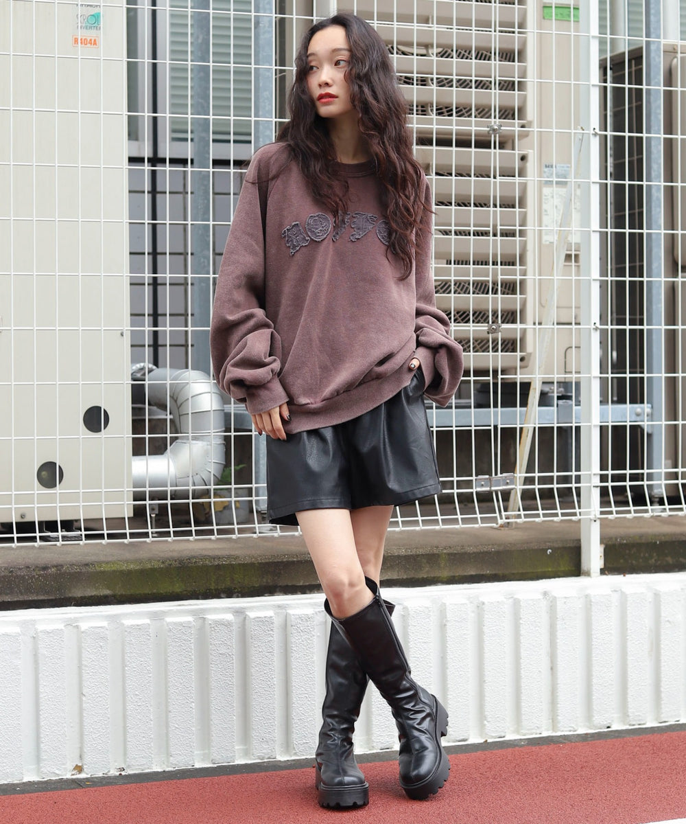 レッドソノタ　モデル：161cm L着用