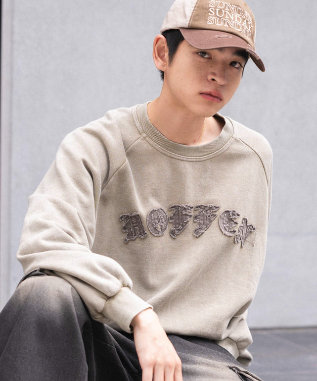 ベージュ モデル：180cm L着用