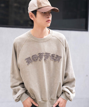 ベージュ モデル：180cm L着用