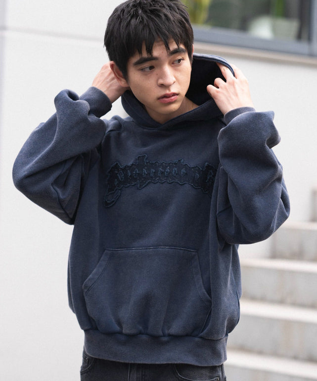 ネイビー モデル：180cm L着用