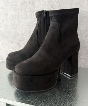 ブラックソノタ（スエード）