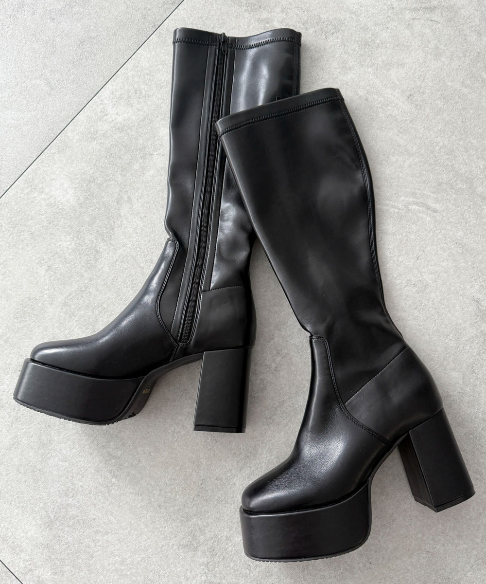 ブラック（PU）