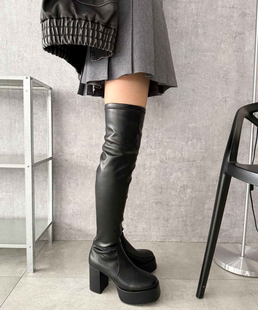 ブラック（PU）