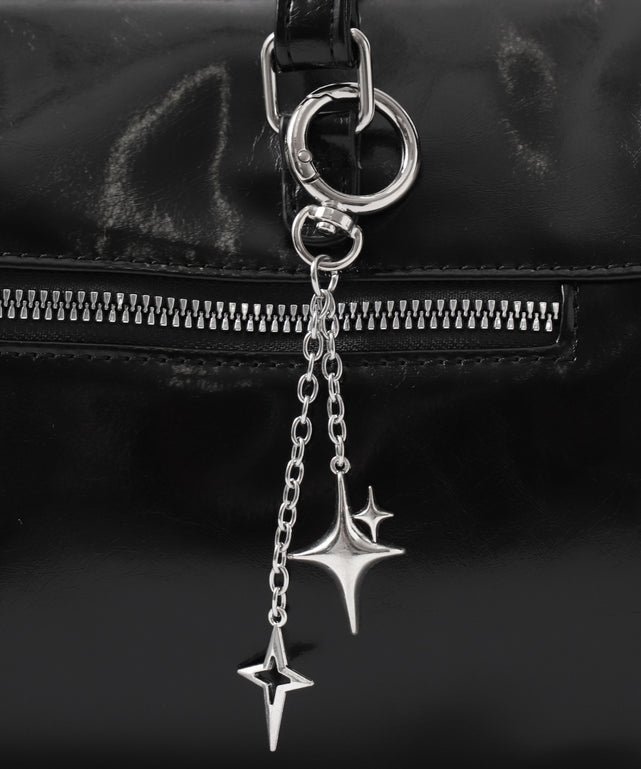 キラキラチャーム付きドラムボストンバッグ