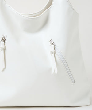 トライアングルトート