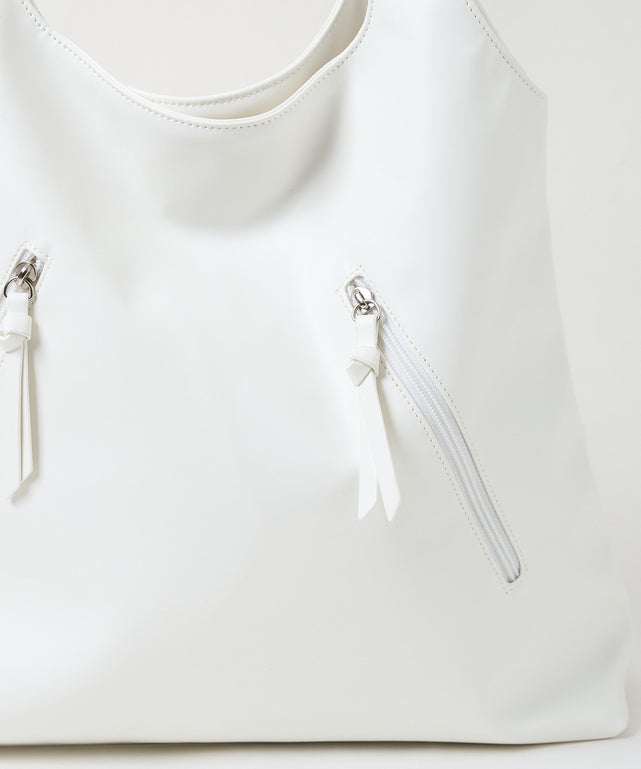 トライアングルトート