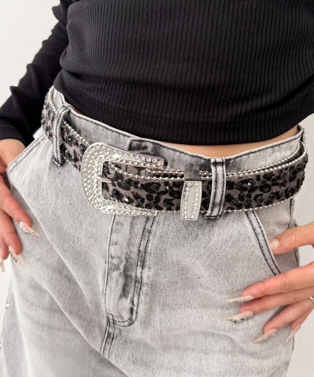 柄3：グレーレオパード