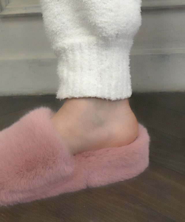 ピンク　モデル：155㎝　F着用