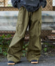 ツイルイージーカーゴパンツ/カーキ　モデル：159cm M着用