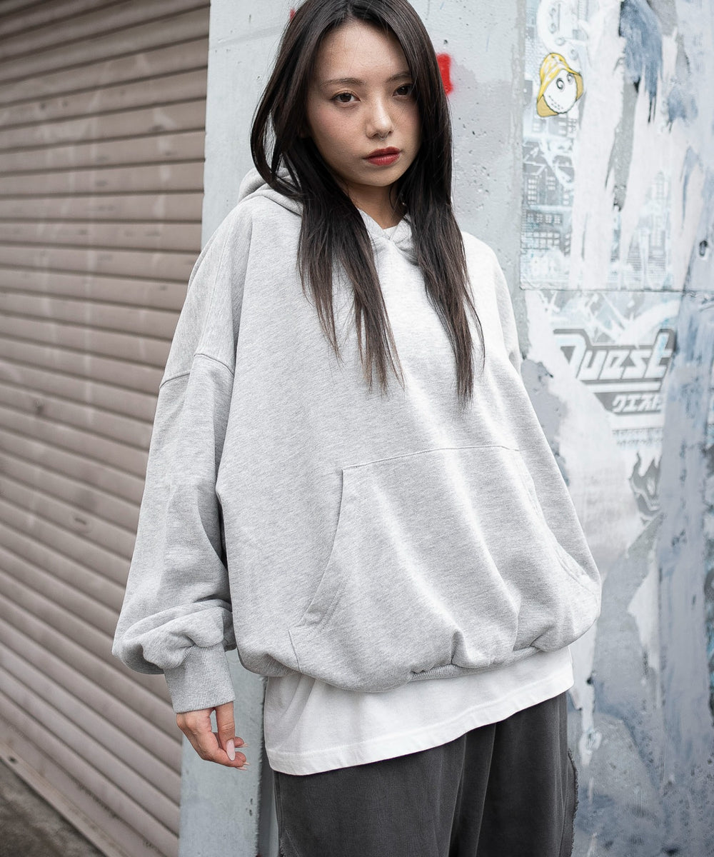 杢グレー　モデル：159cm M着用