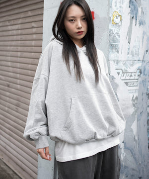 杢グレー　モデル：159cm M着用