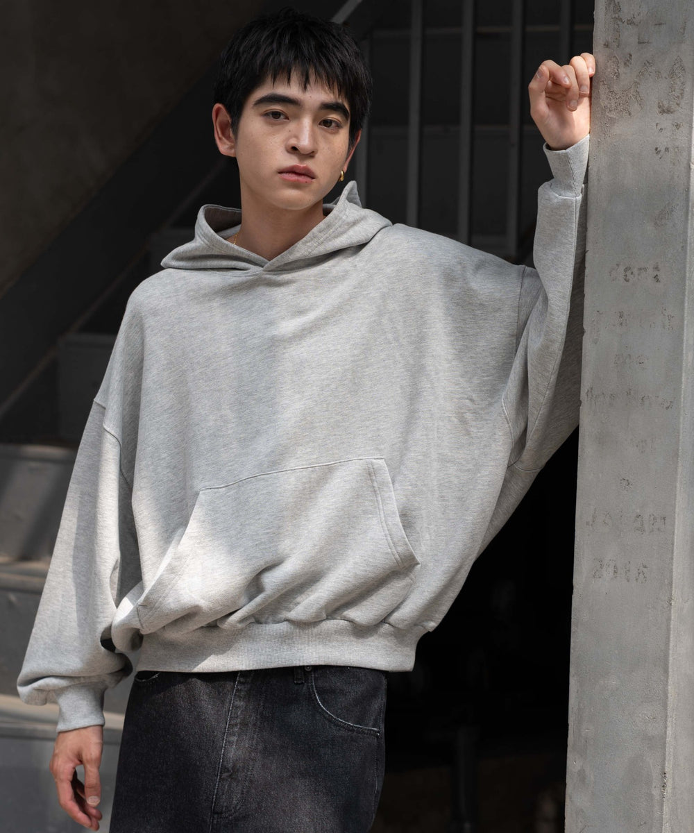 杢グレー　モデル：180㎝　L着用