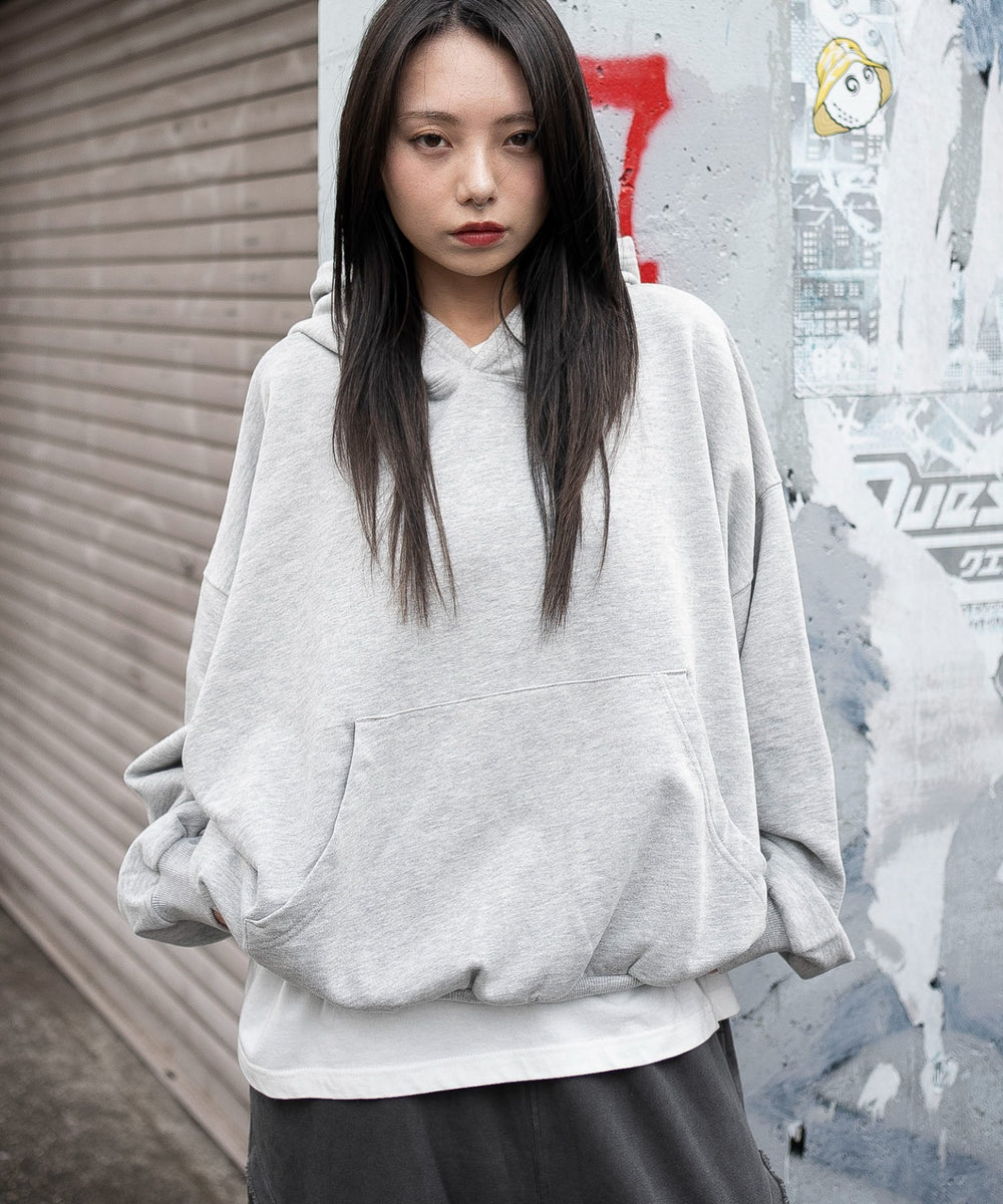 杢グレー　モデル：159cm M着用