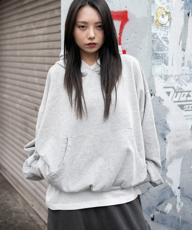 杢グレー　モデル：159cm M着用