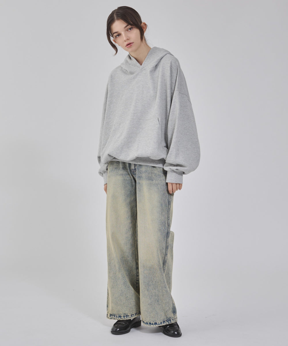 杢グレー モデル：162cm 　M着用