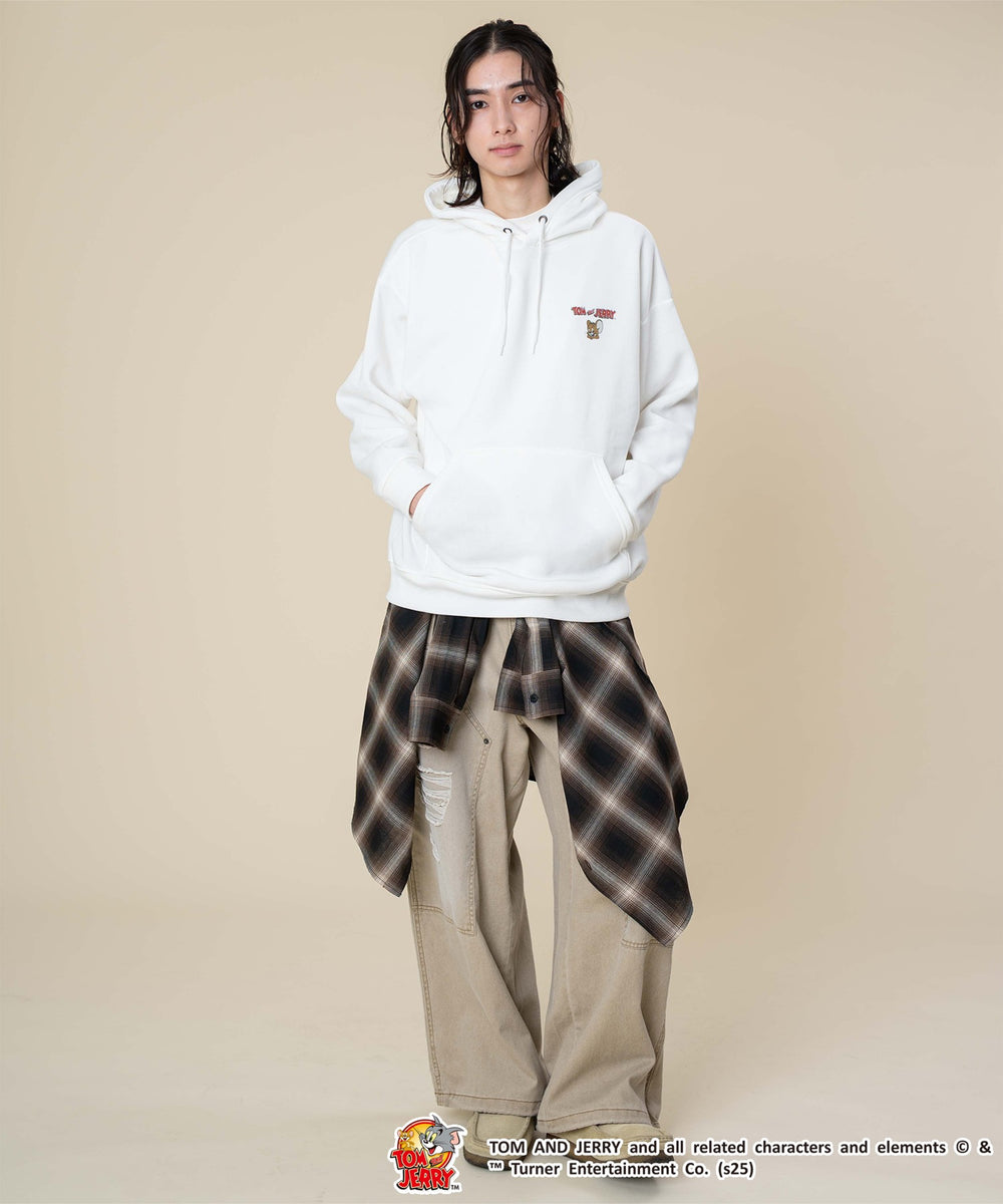 ホワイト モデル：175cm L着用