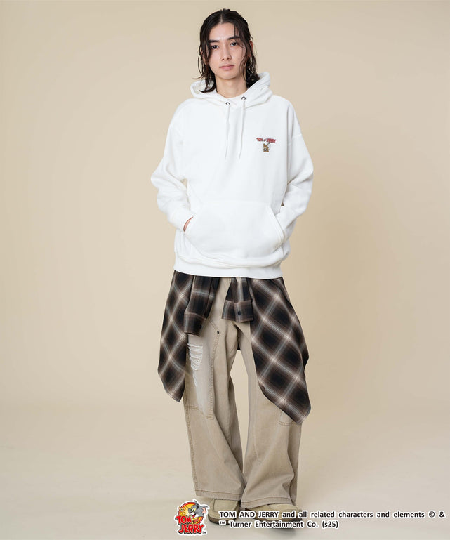 ホワイト モデル：175cm L着用