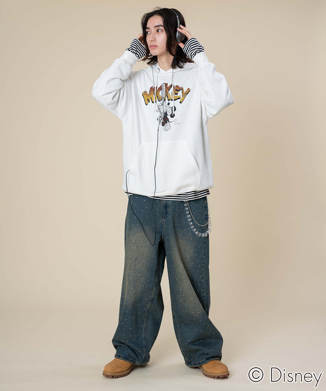 ホワイト モデル：175cm L着用