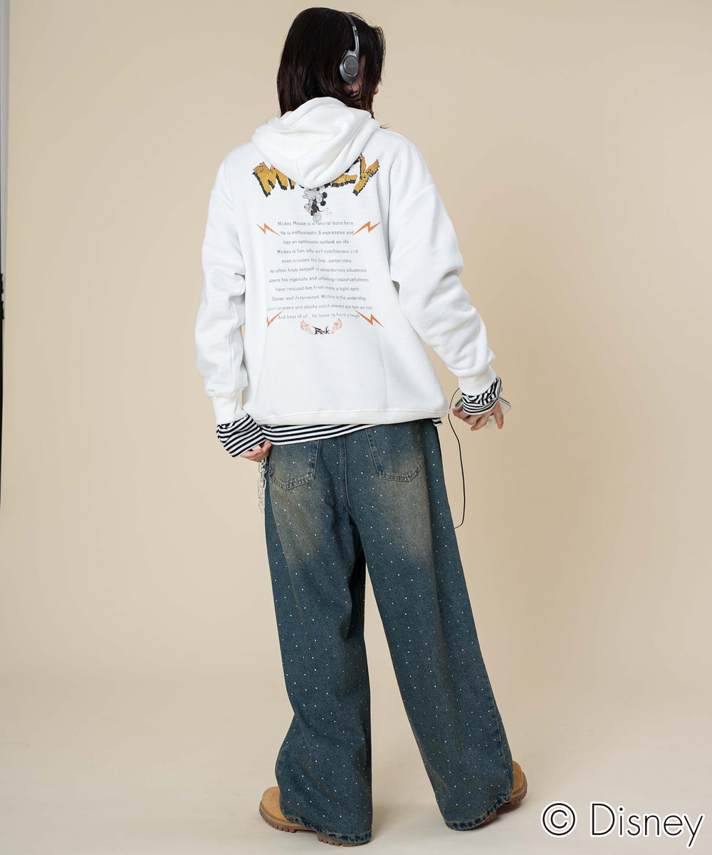 ホワイト モデル：175cm L着用