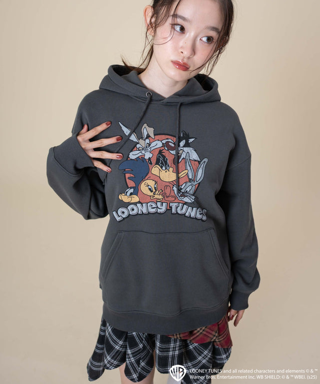 スミクロ モデル：163cm M着用