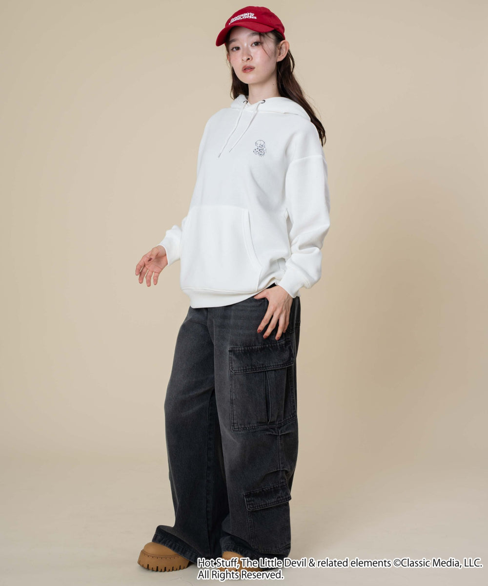 ホワイト モデル：163cm M着用