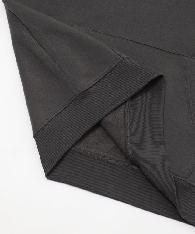 【HOTSTUFF】グラフィックプルパーカー