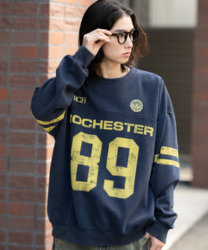 ネイビー モデル：175cm L着用