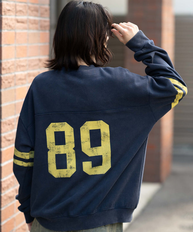 ネイビー モデル：175cm L着用