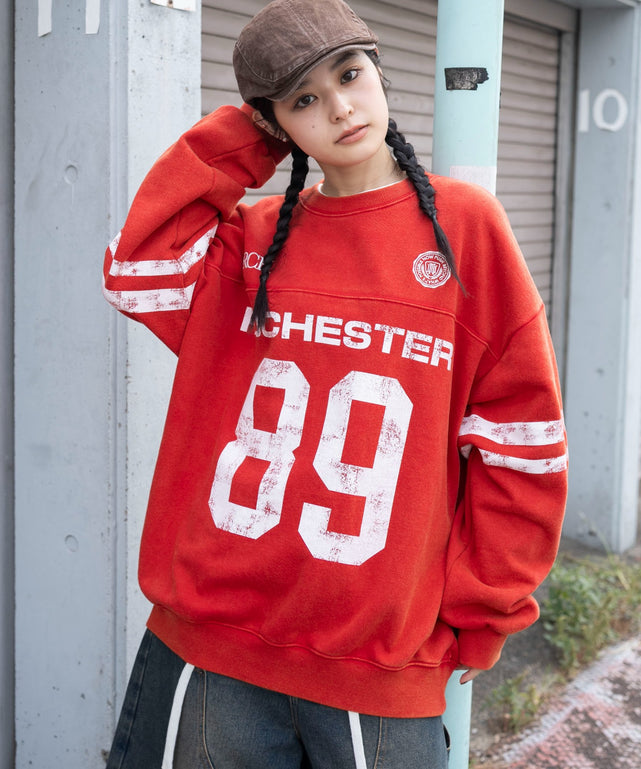 レッド　モデル：161cm L着用