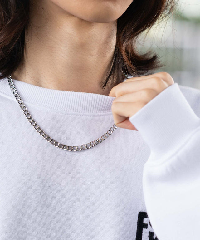 裏起毛アクセ付きストレートラインプルオーバー