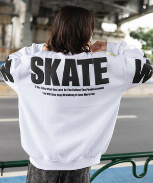 ホワイト モデル：175cm L着用