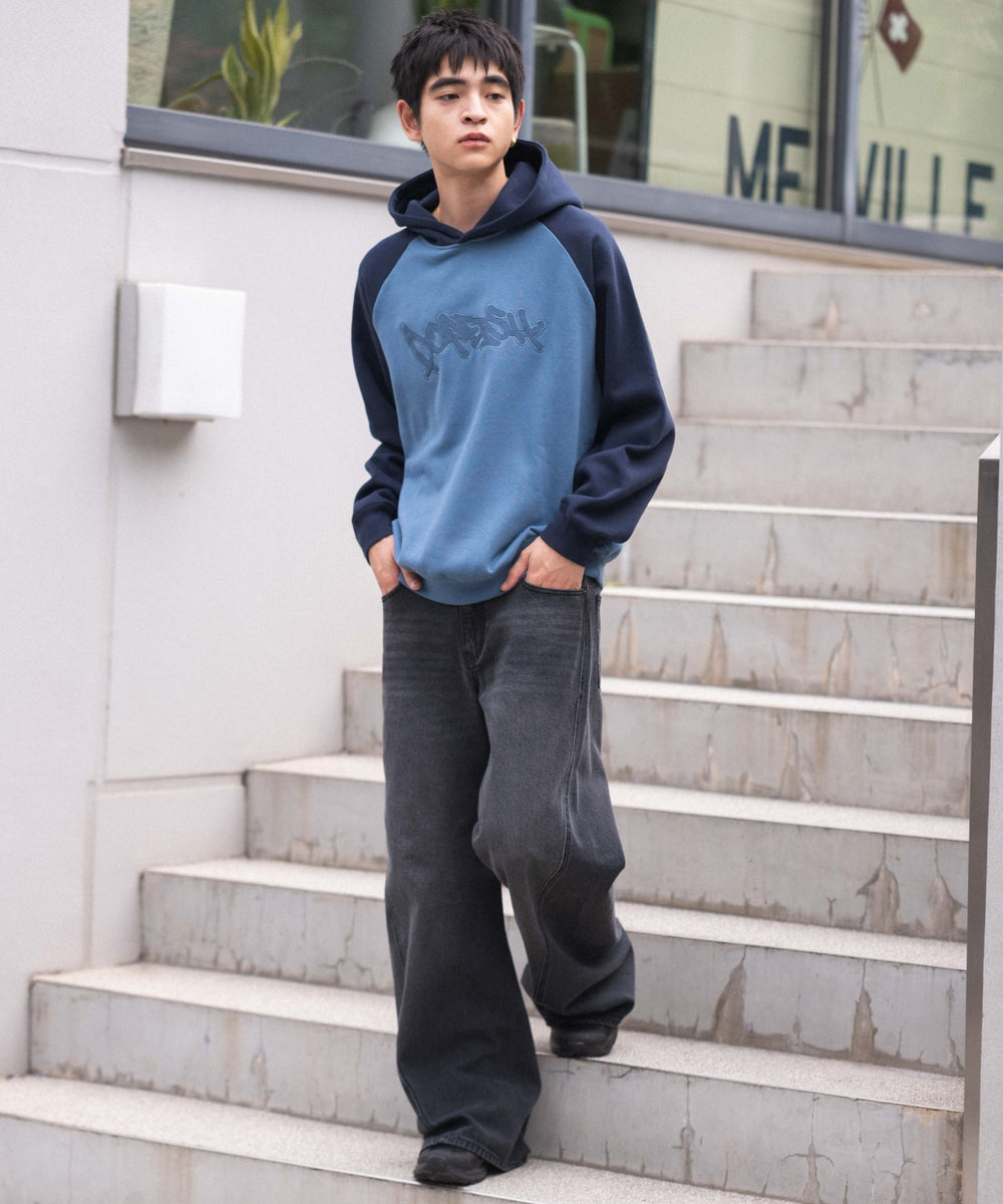 ブルー モデル：180cm L着用