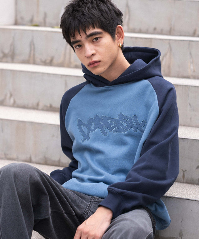 ブルー モデル：180cm L着用