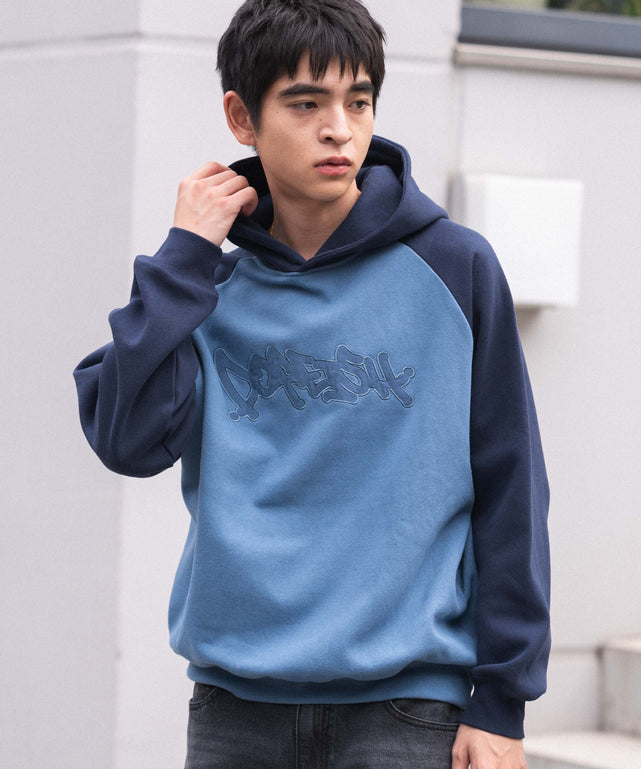 ブルー モデル：180cm L着用