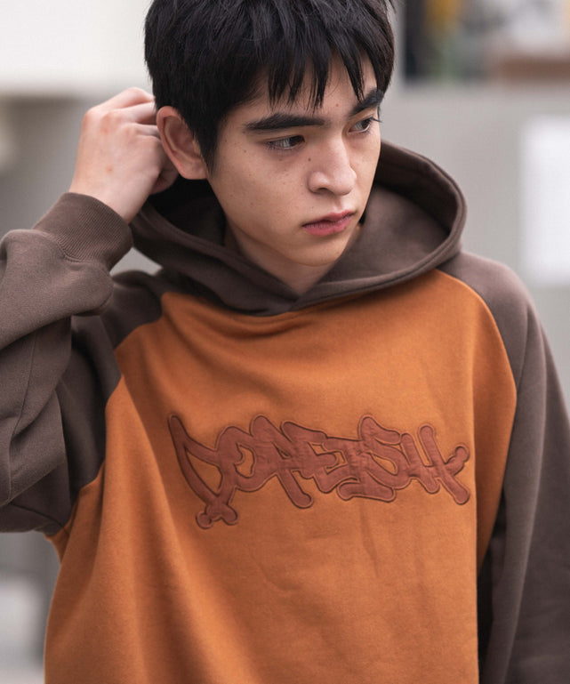 ブラウン モデル：180cm L着用