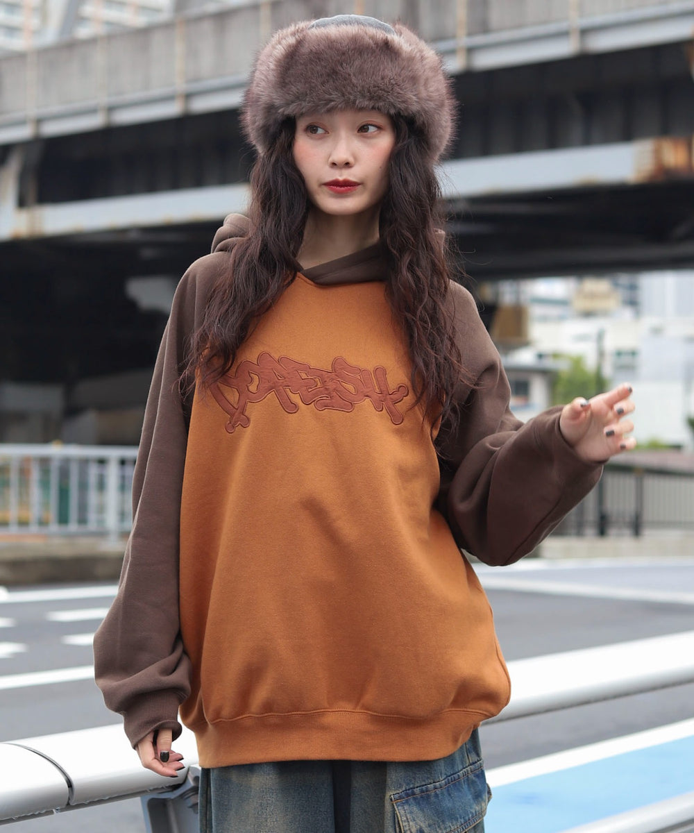 ブラウン　モデル：161cm L着用