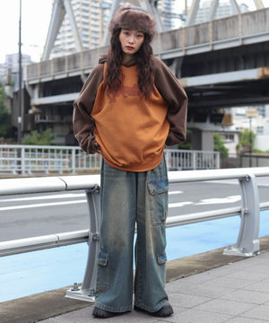 ブラウン　モデル：161cm L着用