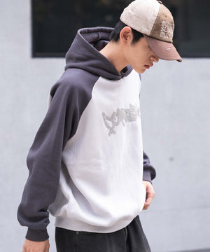 スミクロ モデル：180cm L着用