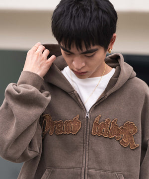 ブラウン モデル：180cm L着用