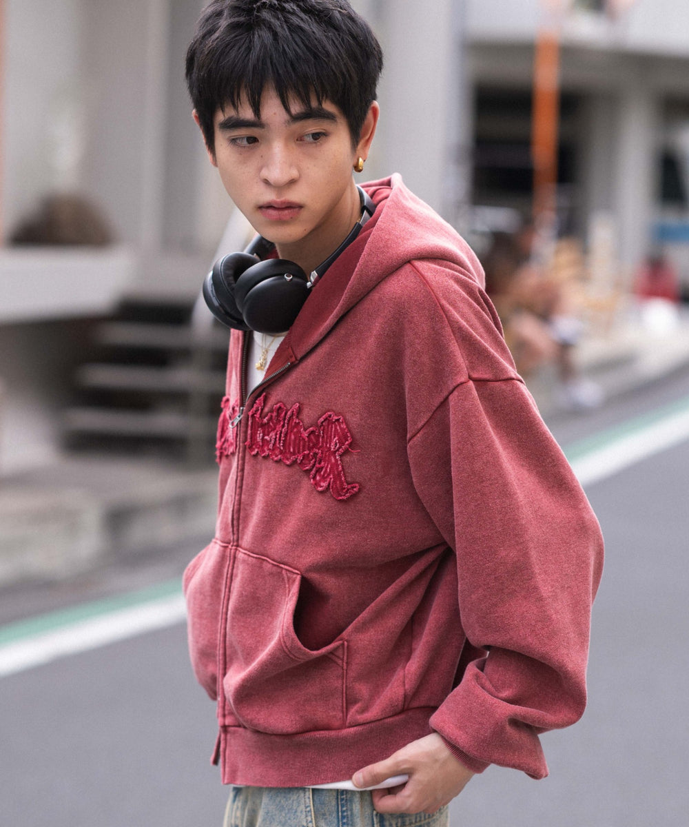 レッド モデル：180cm L着用