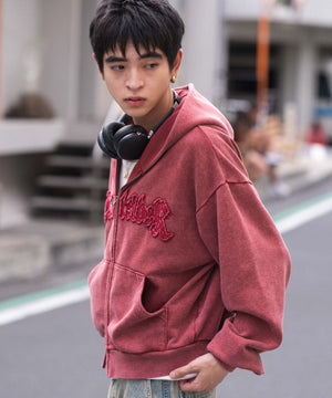 レッド モデル：180cm L着用